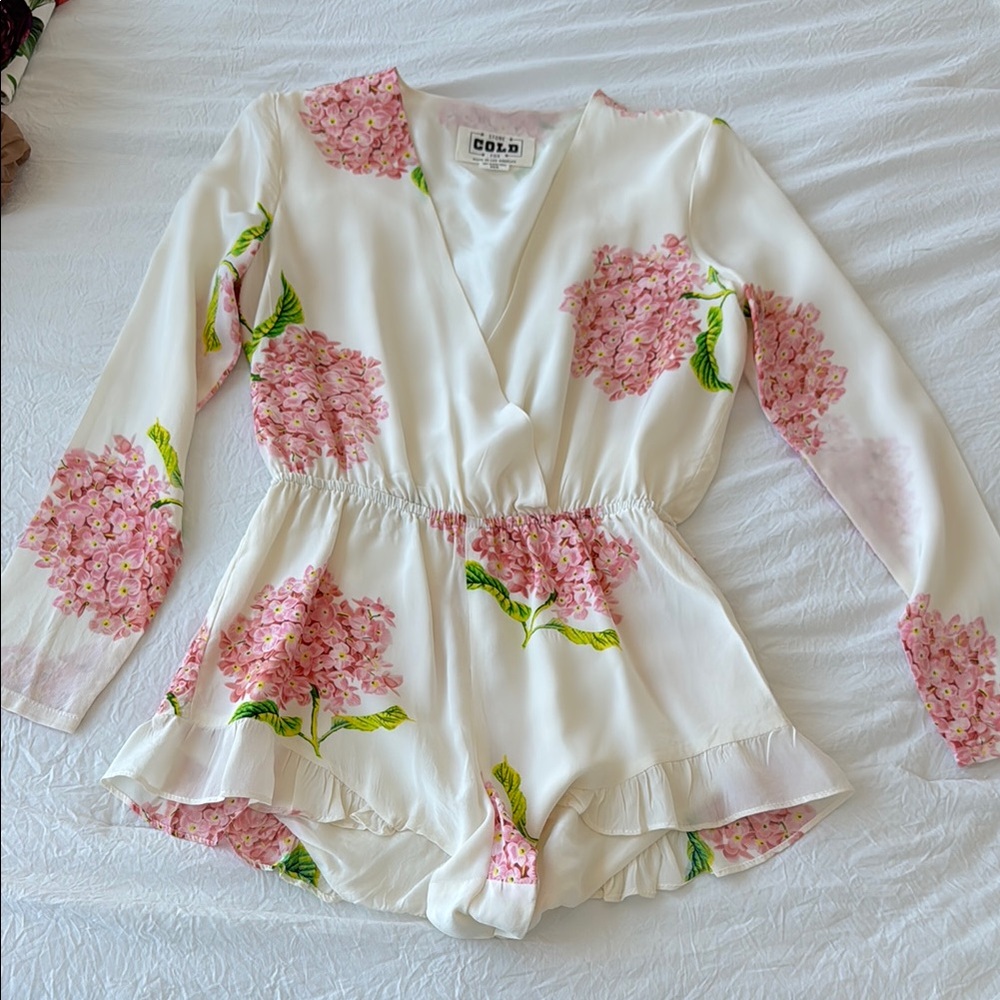 Stone Cold Fox Floral Romper in Pink and White